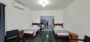 Sleep&Go! Two rooms Four beds double A C Siquirres Centro